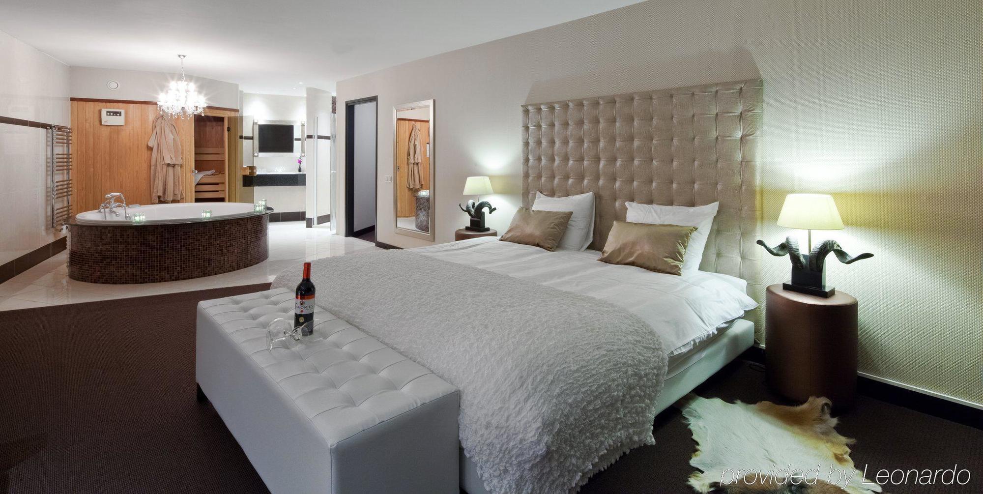 Van Der Valk Hotel Wieringermeer Верінгерверф Екстер'єр фото
